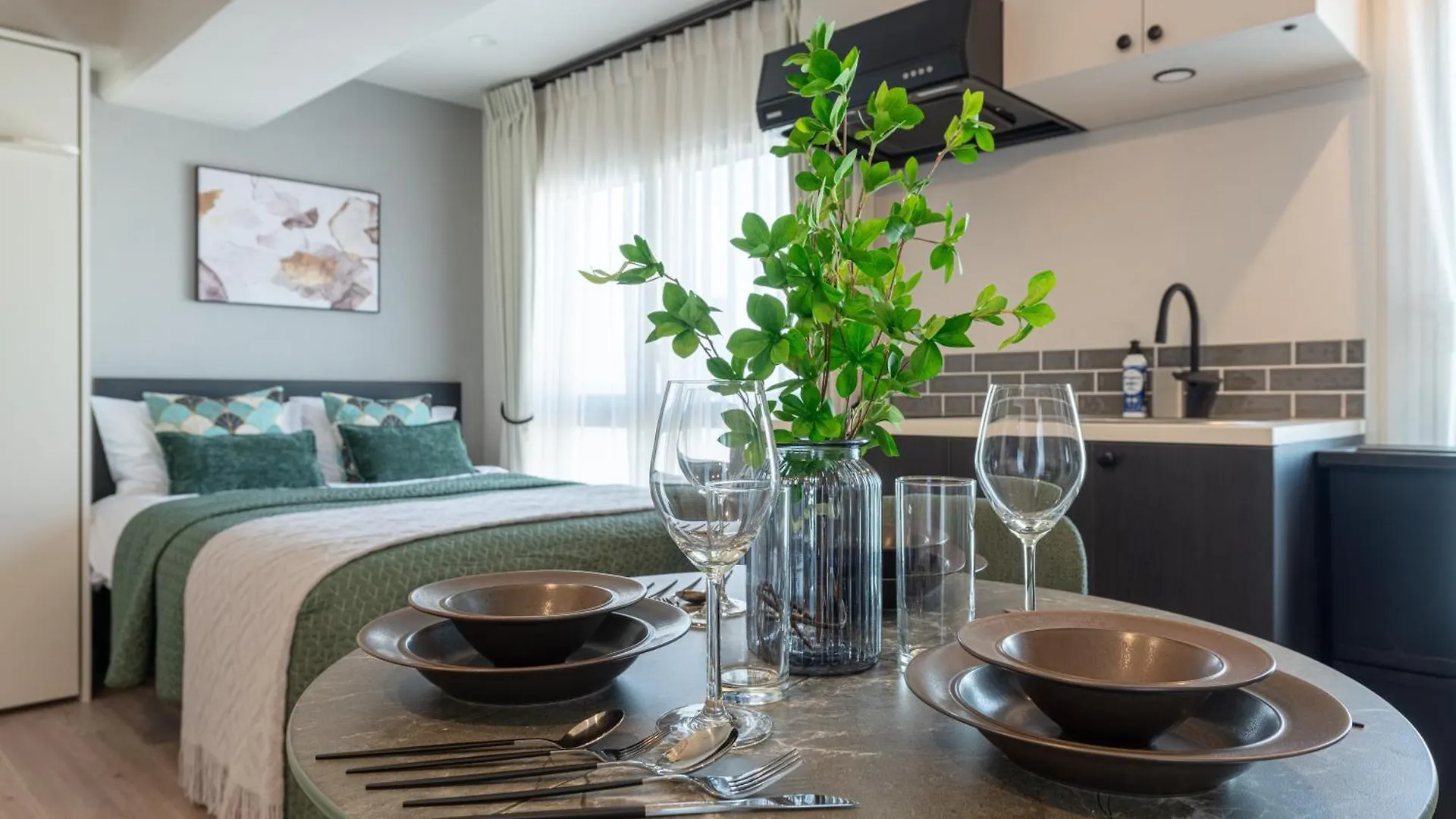 Nc Square Shinjuku -All Suite Residence- Tokyo Apartment